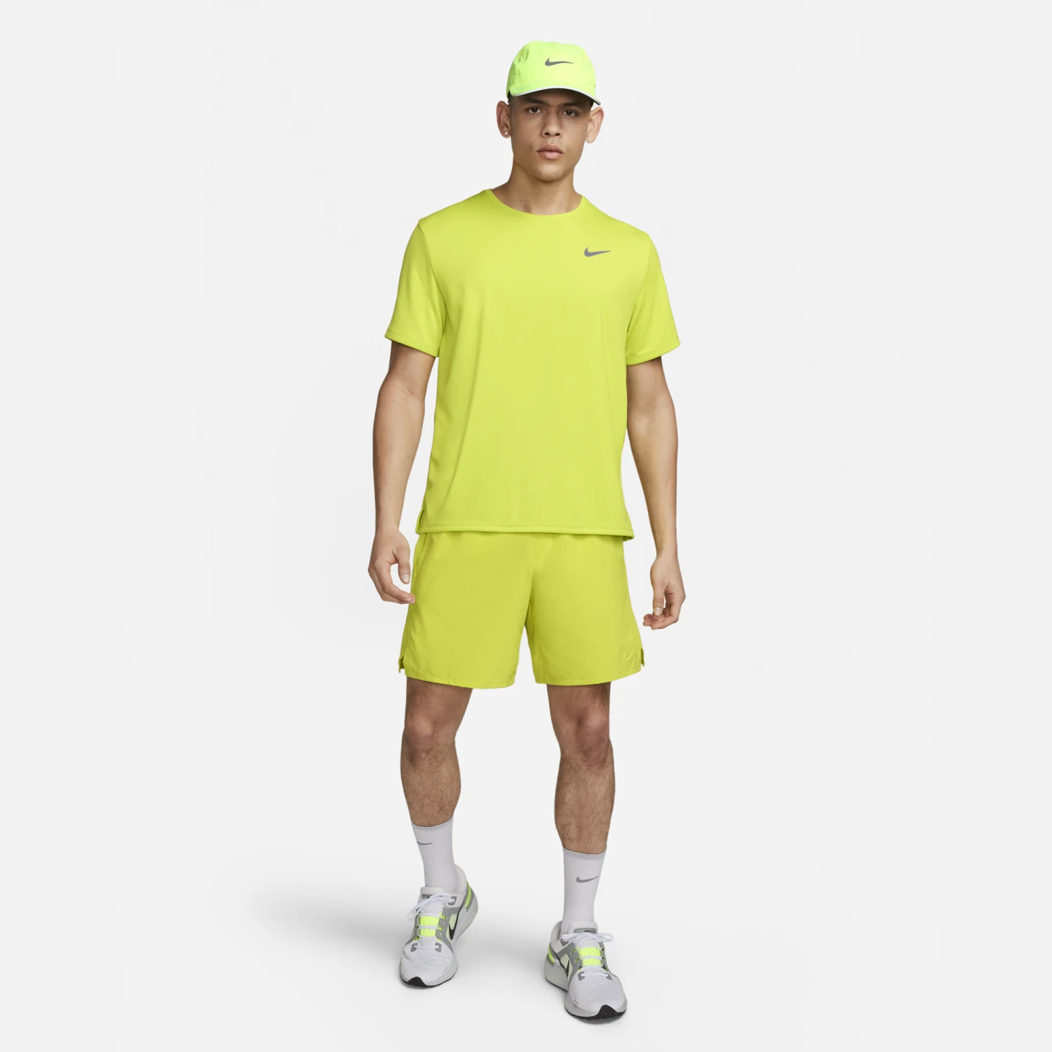 Nike Men's DRI-FIT UV Miler Short Sleeve Running Top (308 - Bright Cactus/Reflective Silver) - Image 5