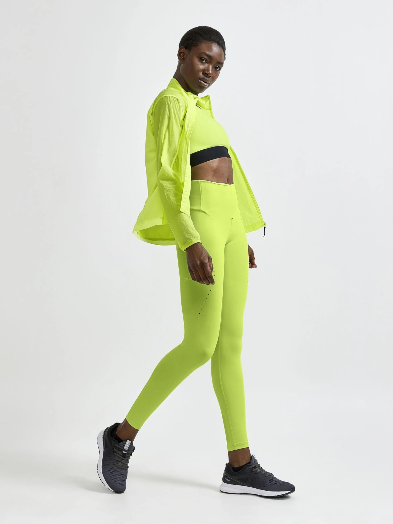 Craft Women's CTM Distance Running Jacket (Hydro) - Image 4